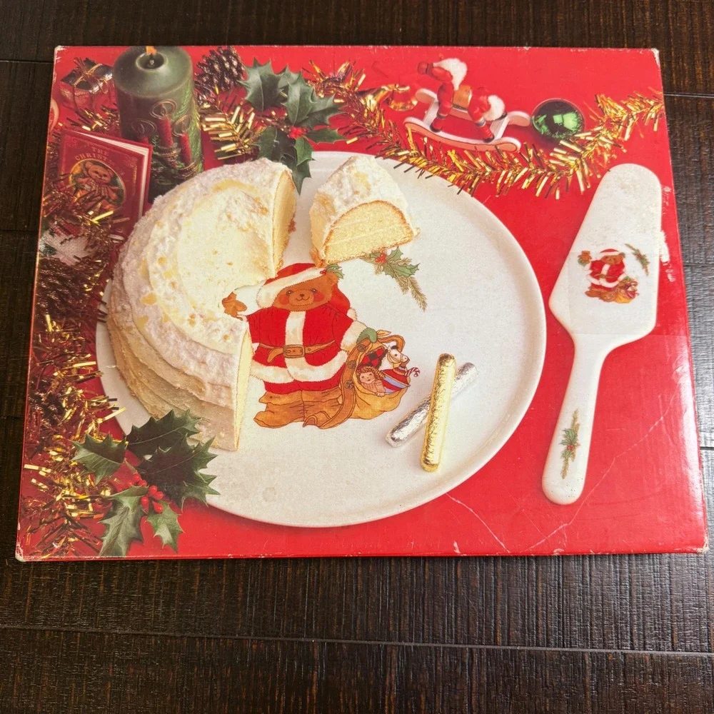 Mikasa Christmas Bear Cake Plate and Server‎ Set Sandy Lehman L5370 Fine China